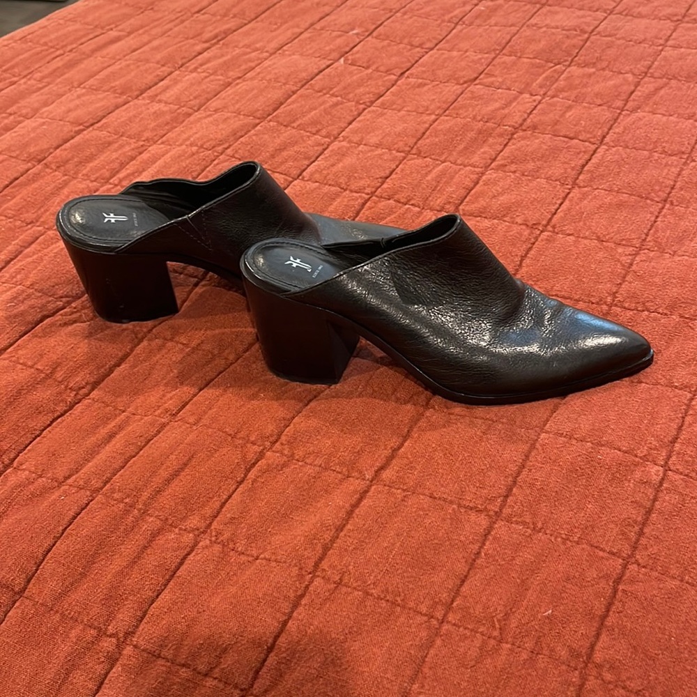 Frye mules